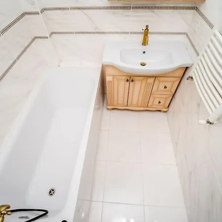 Апартаменты На Ботанике Тудор Стрижка Chisinau Exterior photo