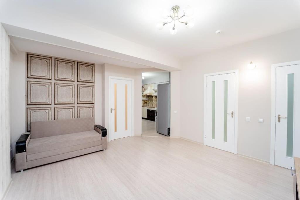 Apartment на ботанике тудор стрижка Chisinau