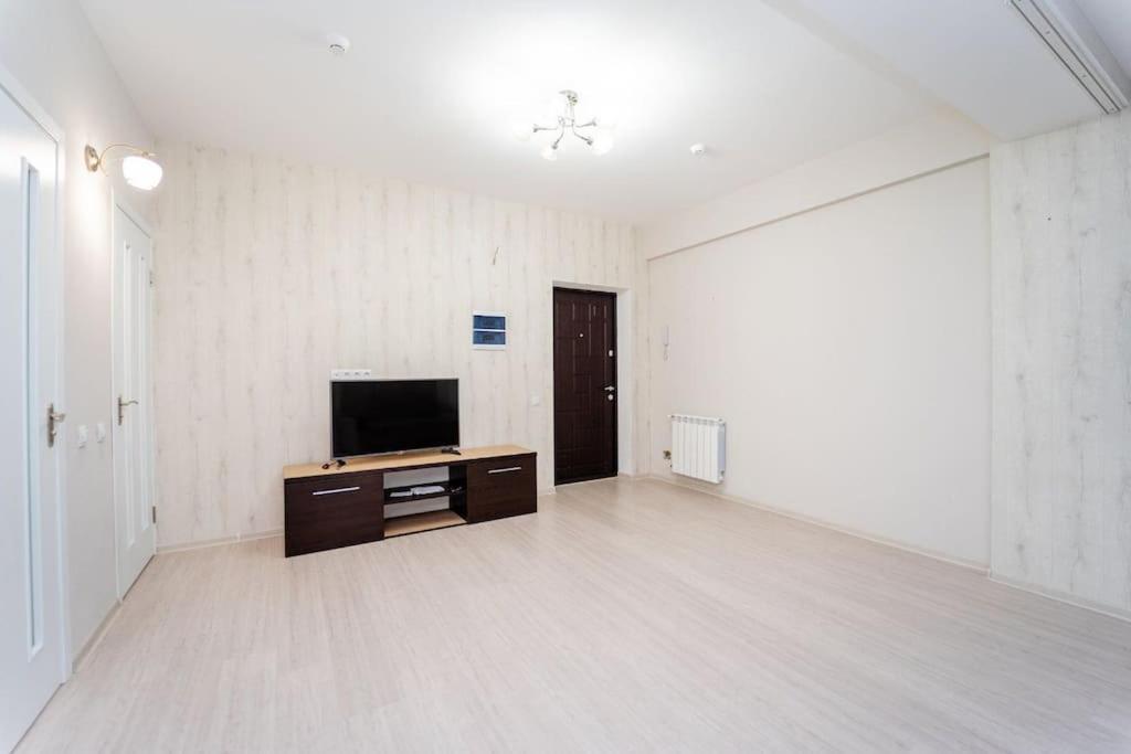 Apartment на ботанике тудор стрижка *